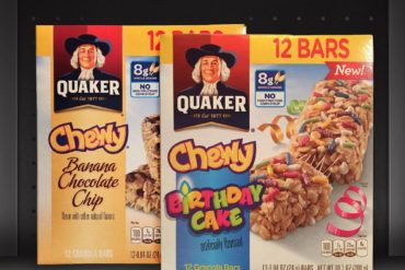 Quaker Chewy Banana Chocolate Chip and Birthday Cake Granola Bars