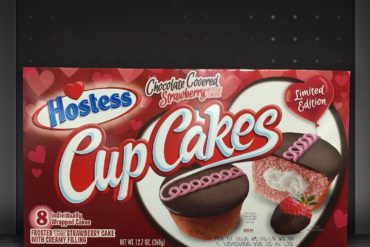 Hostess Chocolate Covered Strawberry Cup Cakes