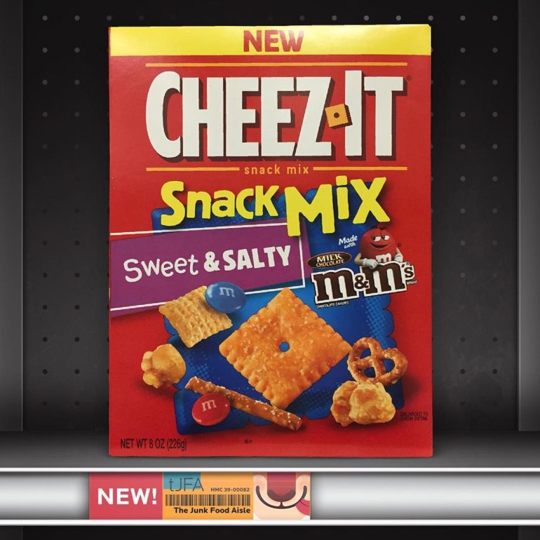 Cheez It Sweet Salty Snack Mix The Junk Food Aisle