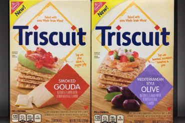 Smoked Gouda and Mediterranean Style Olive Triscuit
