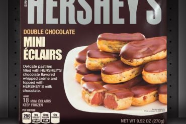 Hershey's Double Chocolate Mini Éclairs