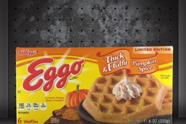 Eggo Thick & Fluffy Pumpkin Spice Waffles