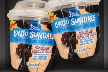 Blue Bunny Load’d Sundaes: Chocolate Brownie Bomb