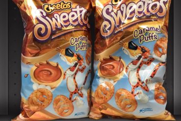 Cheetos Sweetos Caramel Puffs