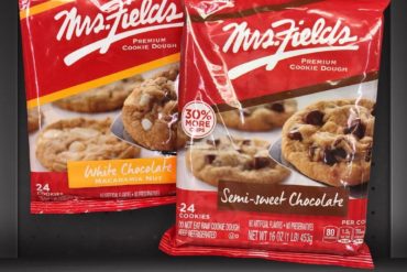 Mrs. Fields Semi-Sweet & White Chocolate Macadamia Nut Premium Cookie Dough