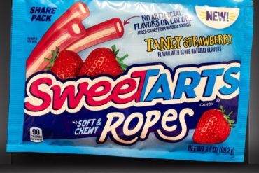 Tangy Strawberry SweeTARTS Ropes
