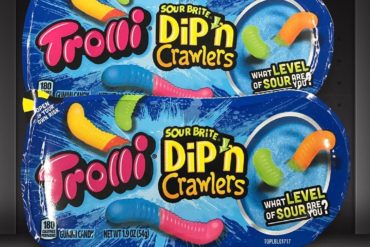 Trolli Sour Brite Dip'n Crawlers